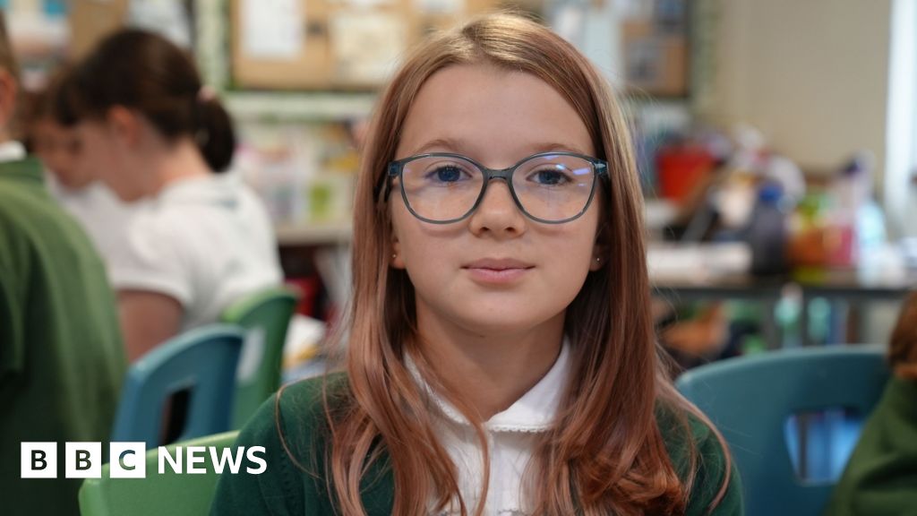 ‘Don’t give children smartphones’ say Monmouthshire teachers